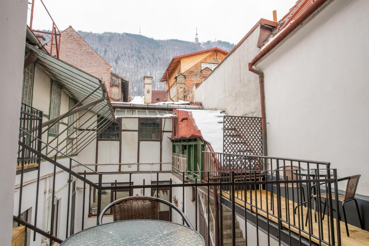 Old Town Suites Braşov Extérieur photo